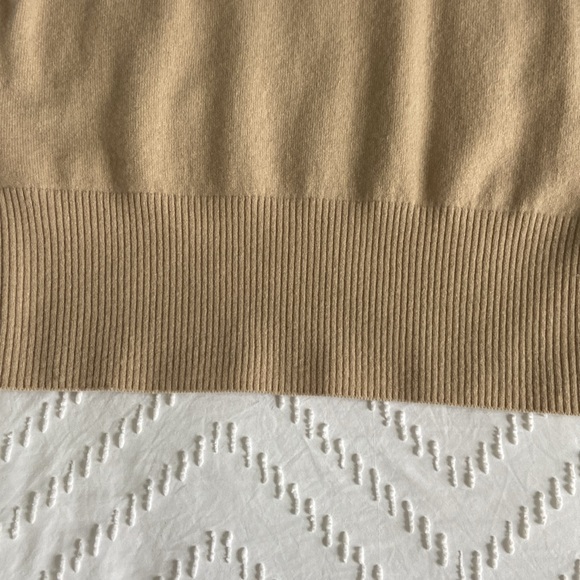 Banana Republic Franca Padded Shoulder Cashmere Sweater - Picture 9 of 13